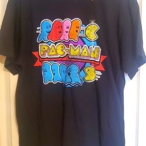 NWT Pac Man Halloween Shirt Unisex Size L